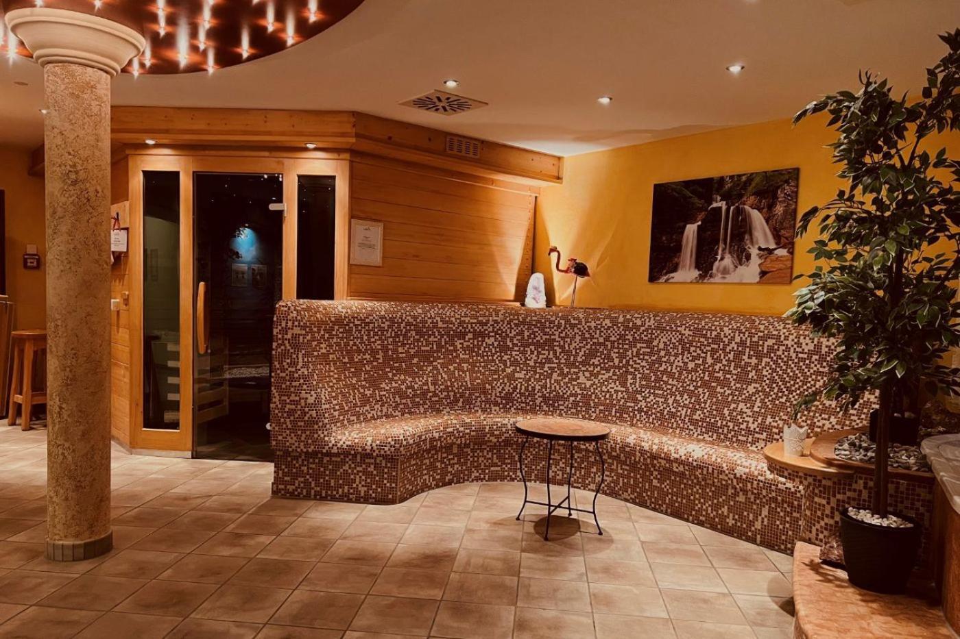 Wellnesshotel Waldruh Бад-Кольгруб Екстер'єр фото